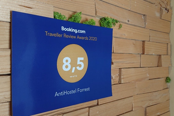 Capsule hostel AntiHostel Forrest in Lviv